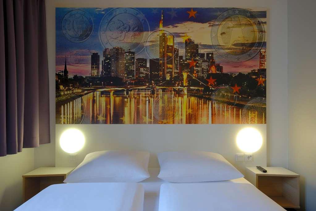 B&B Hotel Frankfurt City-Ost Frankfurt am Main Zimmer foto